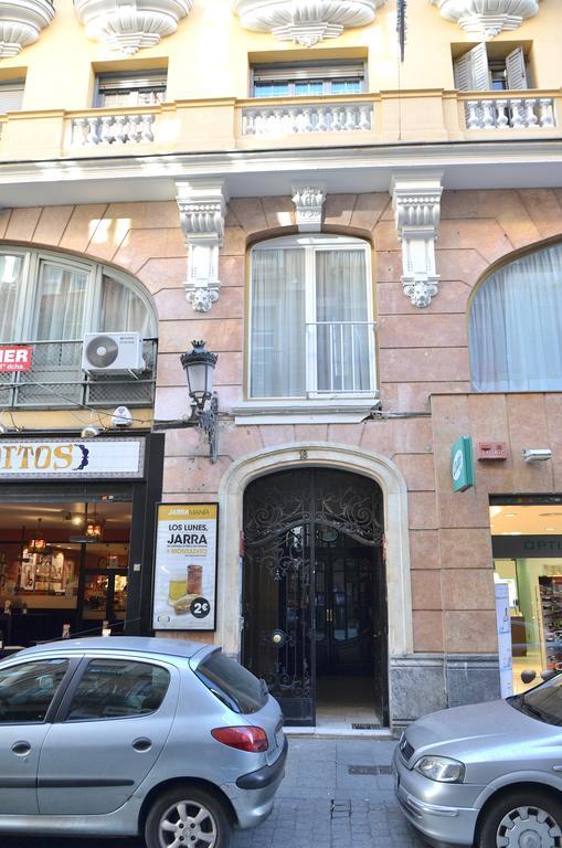 Hostal Alexis Madrid Ngoại thất bức ảnh