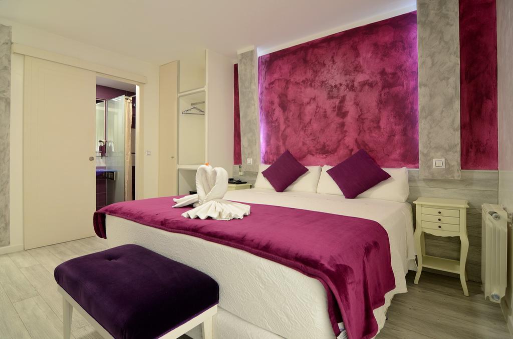 Hostal Alexis Madrid Ngoại thất bức ảnh