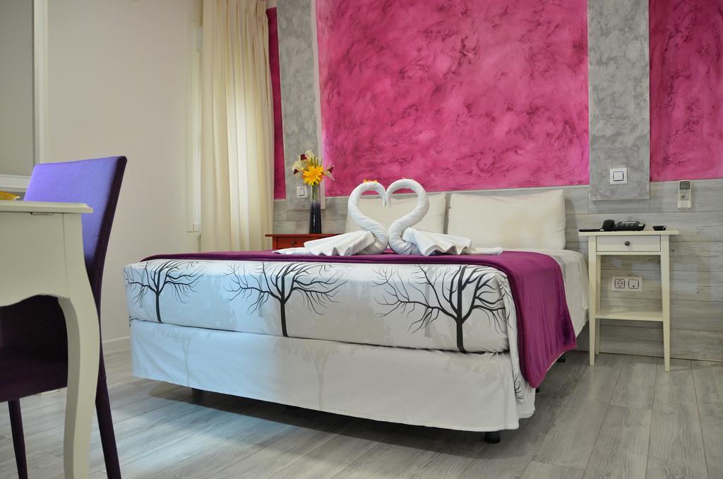 Hostal Alexis Madrid Ngoại thất bức ảnh