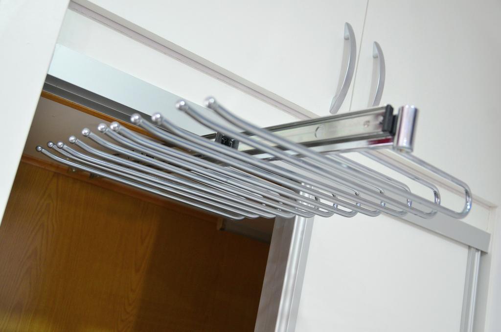 Hostal Alexis Madrid Ngoại thất bức ảnh