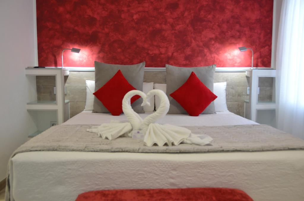 Hostal Alexis Madrid Ngoại thất bức ảnh