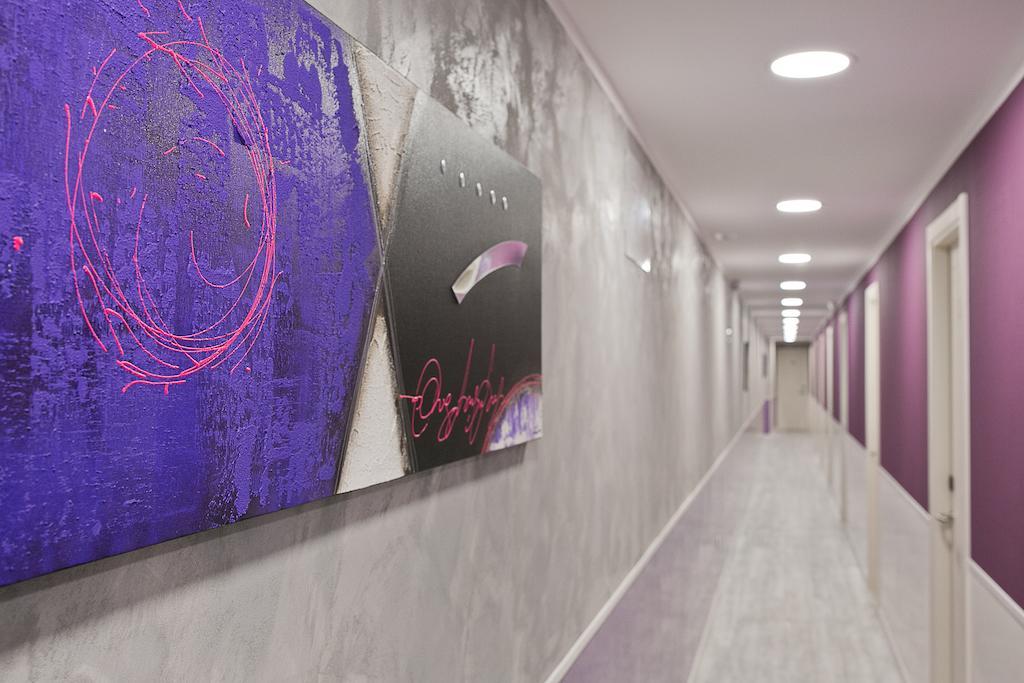 Hostal Alexis Madrid Ngoại thất bức ảnh